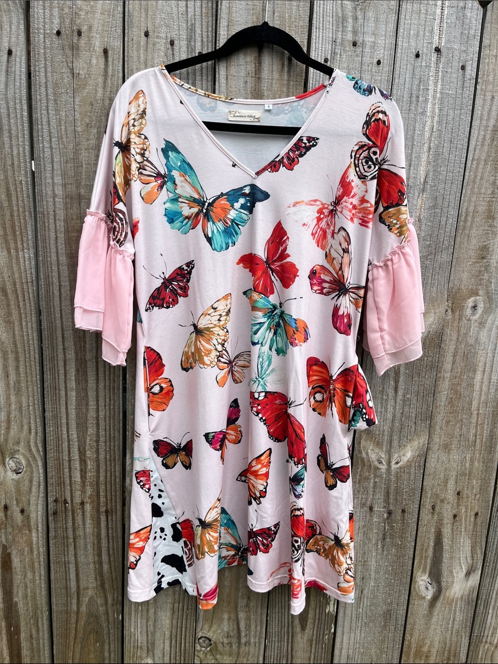 V-Neck Butterfly Print Tunic Dress - Pink Multicolor